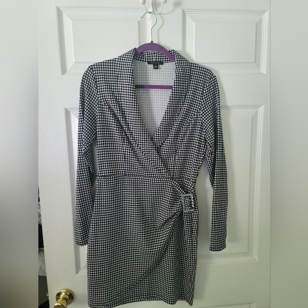 Stylish Mock Wrap Mini Dress/ Tunic Juniors 9 Great For Interviews and Work